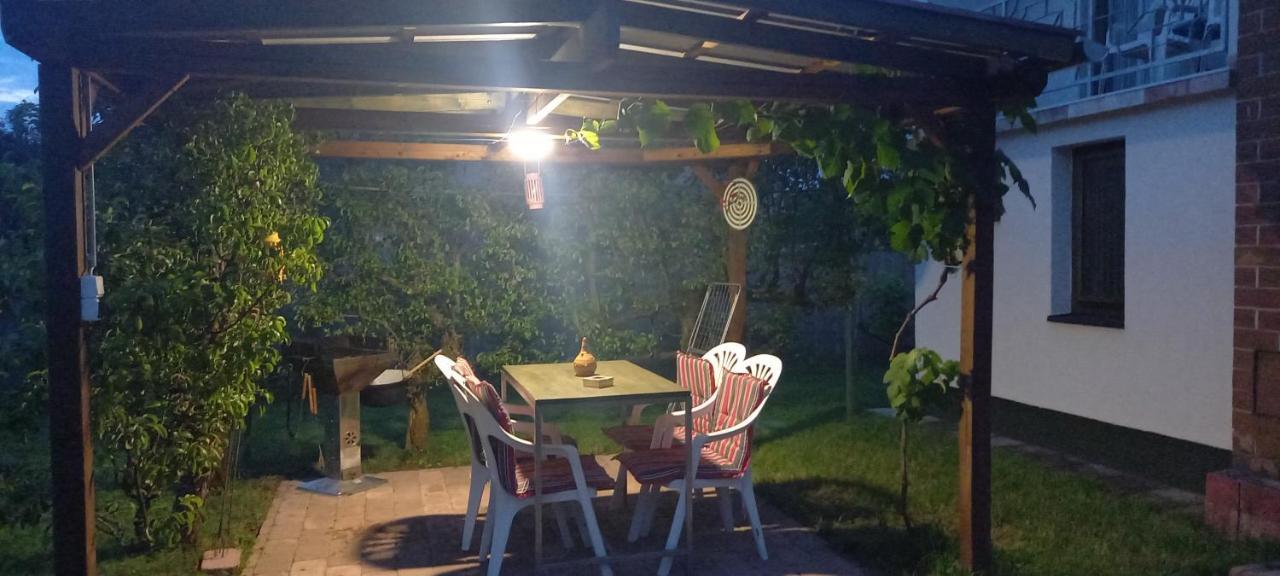 Két Puli Vendégház Bekescsaba Esterno foto